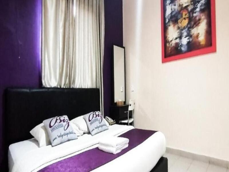 Biz Hotel Batu Pahat Extérieur photo